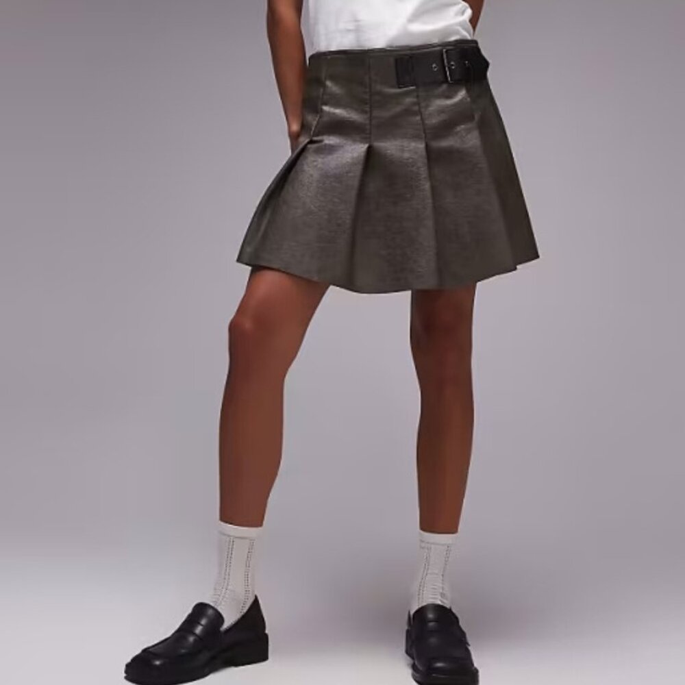 Topshop Faux Leather Pleated Skirt NWT Sz 2
